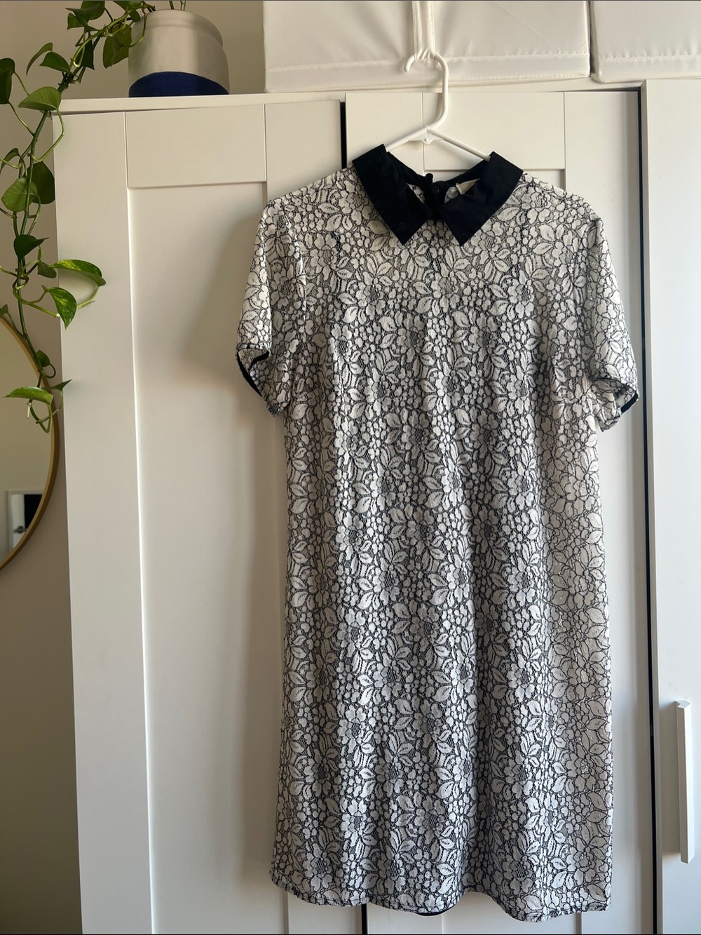 Michael Kors Black & White Floral Lace Dress Size 12